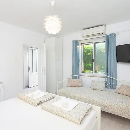 Matej Apartment Makarska